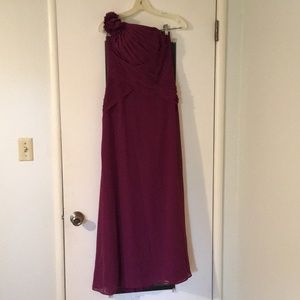 David’s bridal Sangria bridesmaid dress